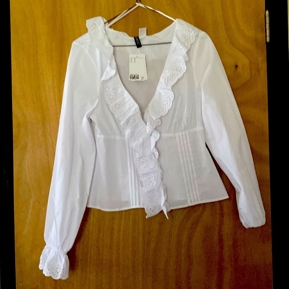 NWT Zara white cotton blouse size M.